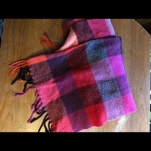 GAP plaid scarf